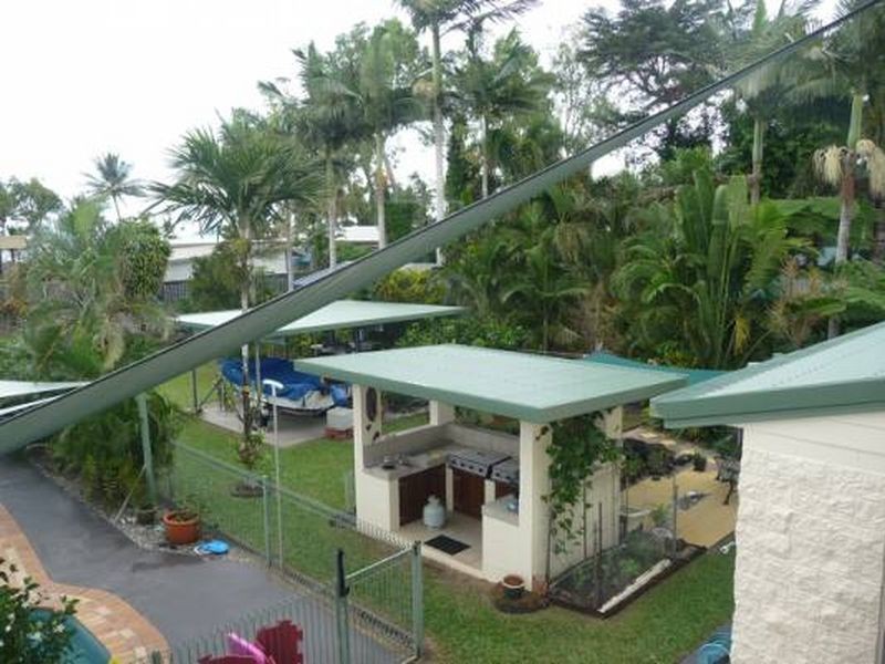 44 Seafarer Street, South Mission Beach QLD 4852