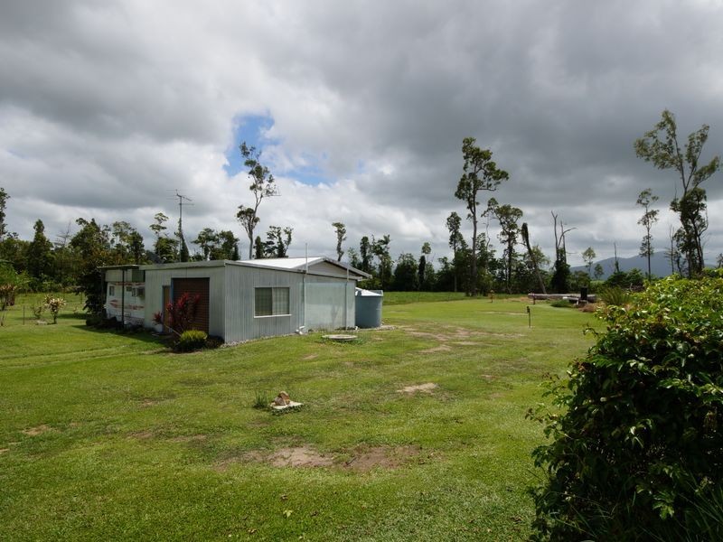 42 Bellenden Road, Murray Upper QLD 4854