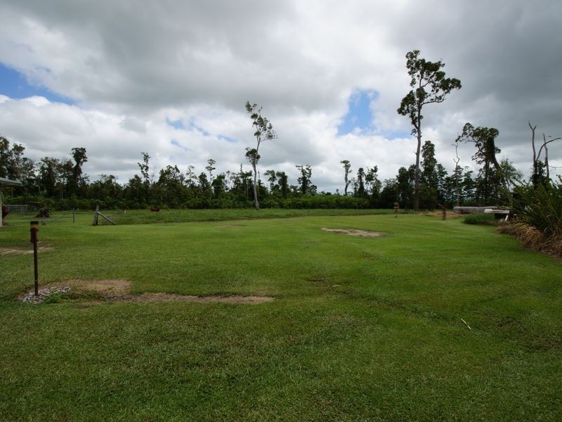 42 Bellenden Road, Murray Upper QLD 4854