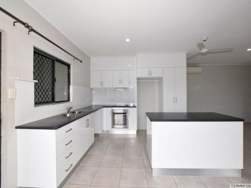 29 Murray Street, Tully QLD 4854