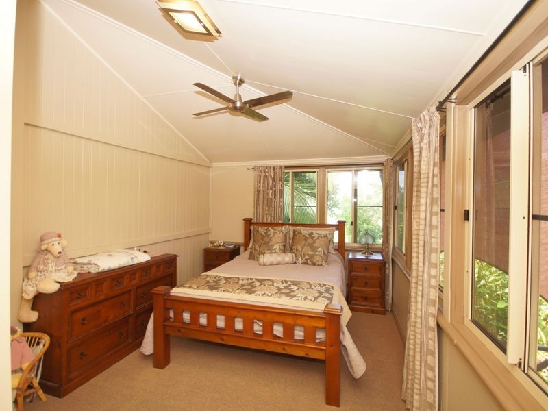 2 Glasgow Street, El Arish QLD 4855