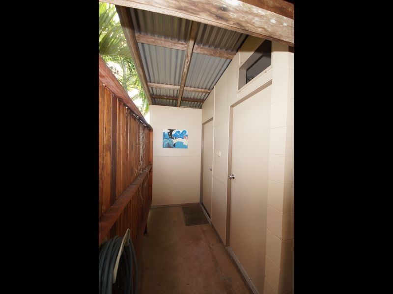 2 Glasgow Street, El Arish QLD 4855