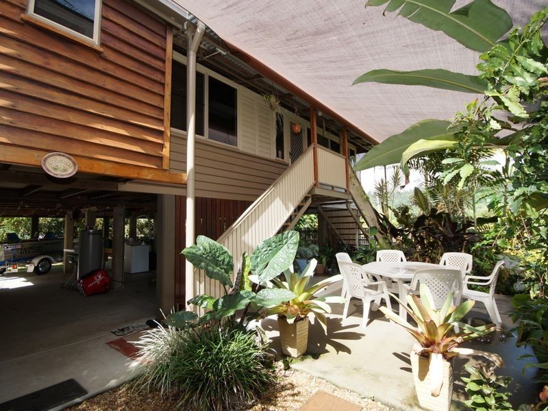 2 Glasgow Street, El Arish QLD 4855