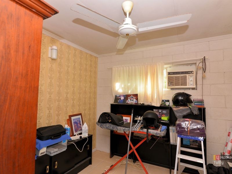 17 Hyatt Street, Tully QLD 4854