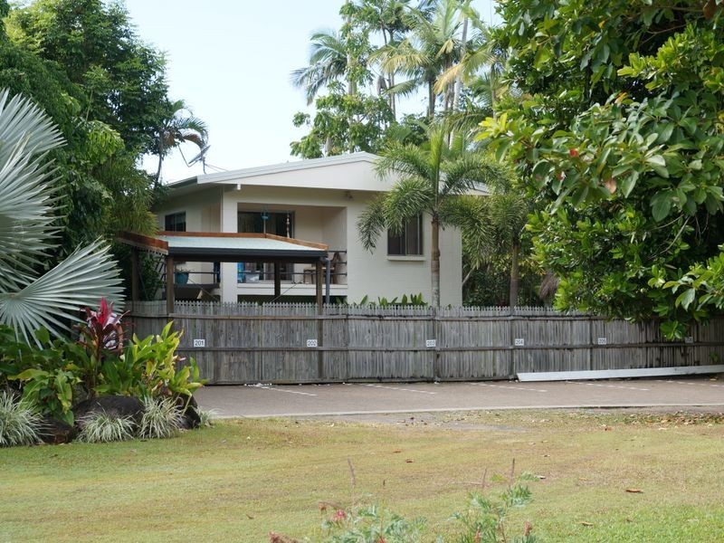 3 Donkin Lane, Mission Beach QLD 4852