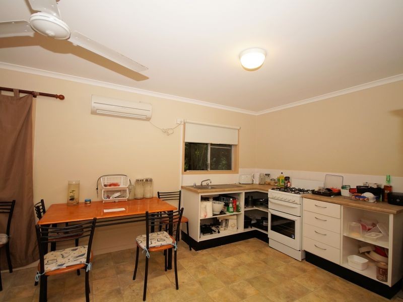 3 Donkin Lane, Mission Beach QLD 4852