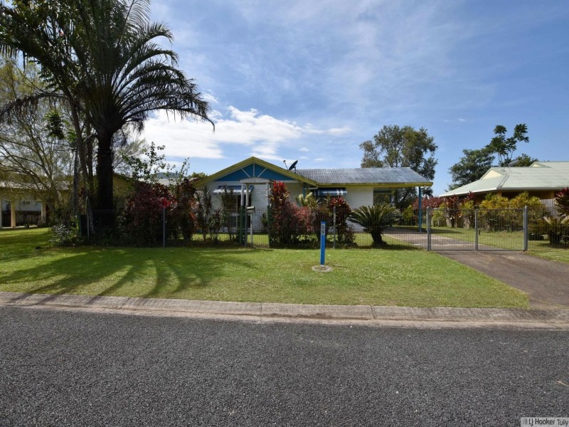 36 Campbell Street, Tully QLD 4854