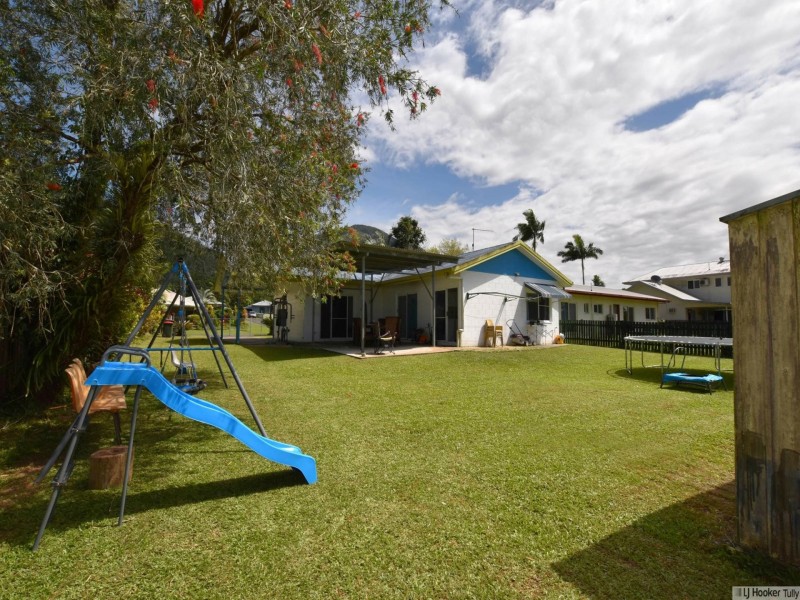36 Campbell Street, Tully QLD 4854