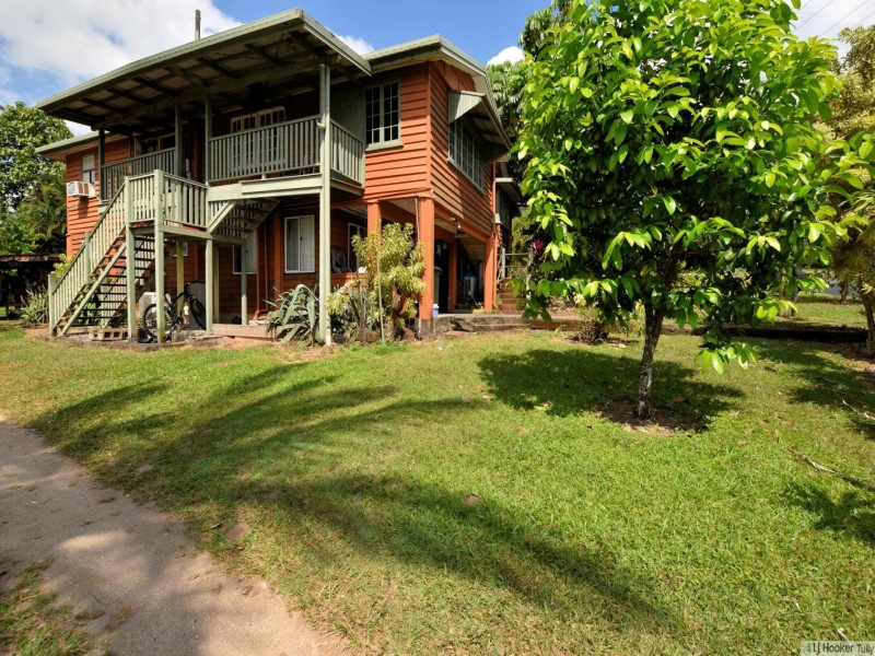 17 Cook Street, Tully QLD 4854