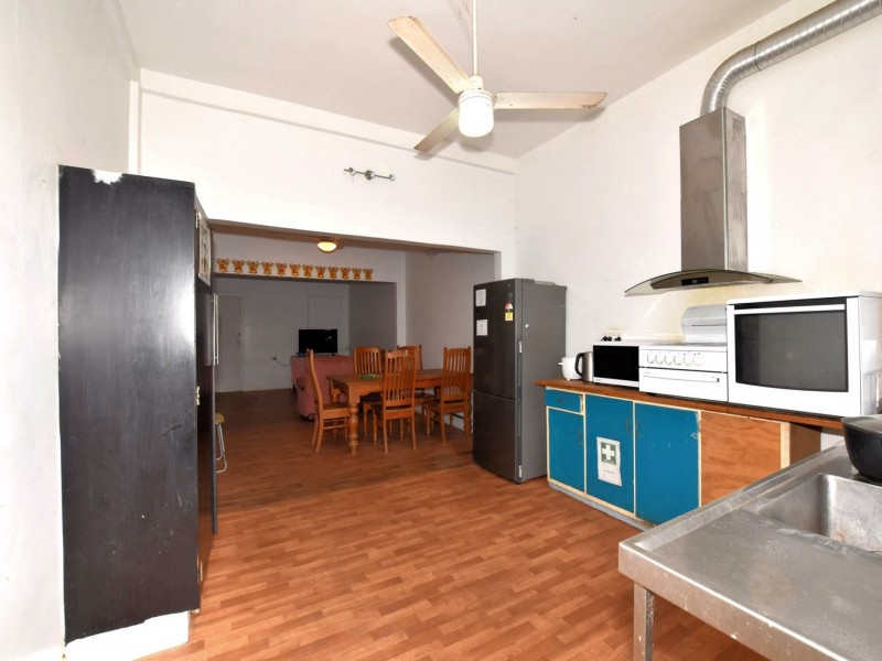 16 Blackman Street, Tully QLD 4854