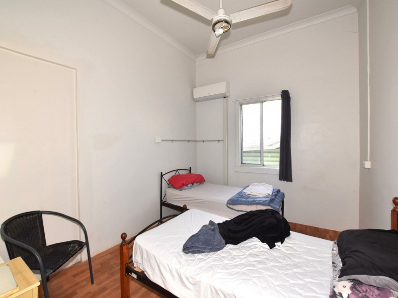 16 Blackman Street, Tully QLD 4854