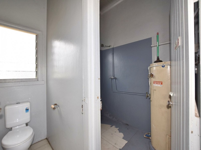 16 Blackman Street, Tully QLD 4854