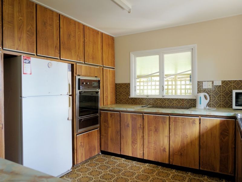 1 McDonald Street, Tully QLD 4854