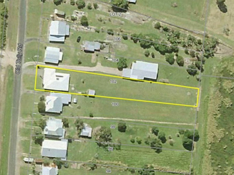 102 Old Tully Road, Birkalla QLD 4854