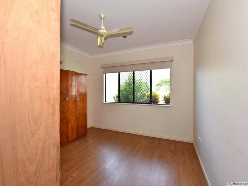 102 Old Tully Road, Birkalla QLD 4854