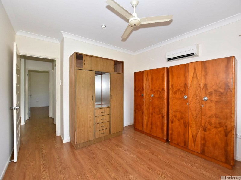 102 Old Tully Road, Birkalla QLD 4854
