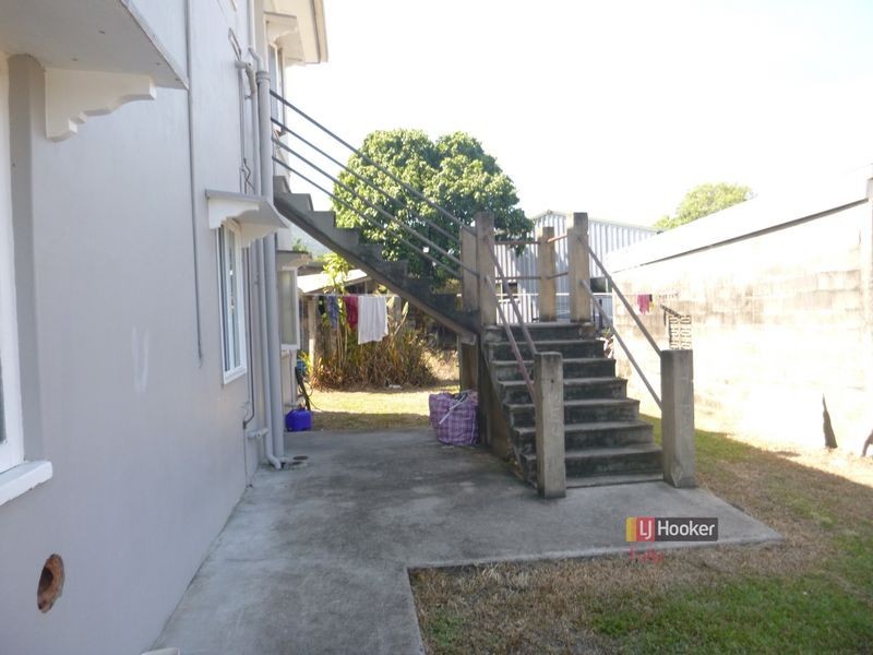 1-3/26 Curtis Street, Tully QLD 4854