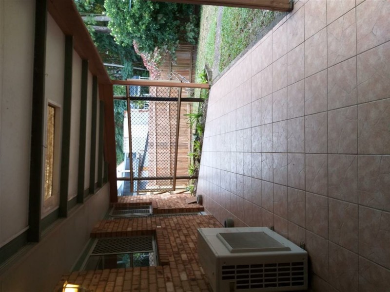 5 Holland Street, Wongaling Beach QLD 4852