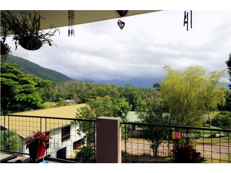 13 Bamber Street, Tully QLD 4854