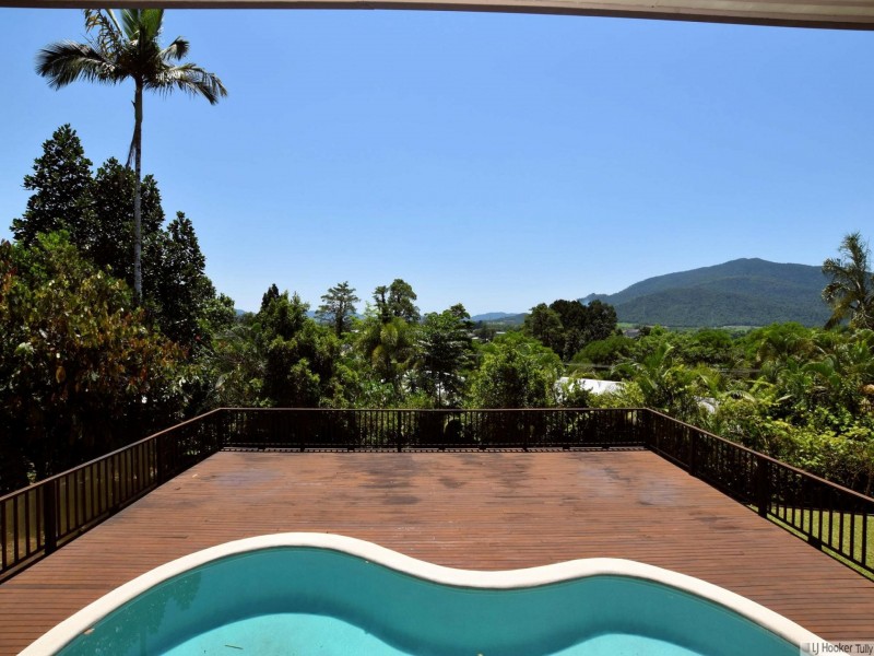 22 Hyatt Street, Tully QLD 4854