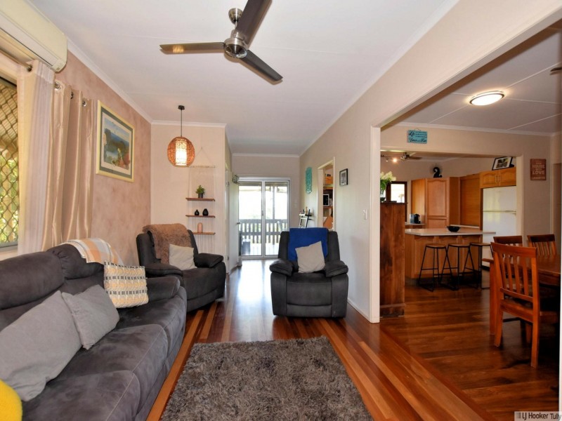 22 Hyatt Street, Tully QLD 4854