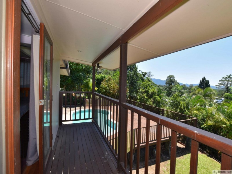 22 Hyatt Street, Tully QLD 4854