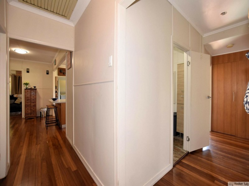 22 Hyatt Street, Tully QLD 4854