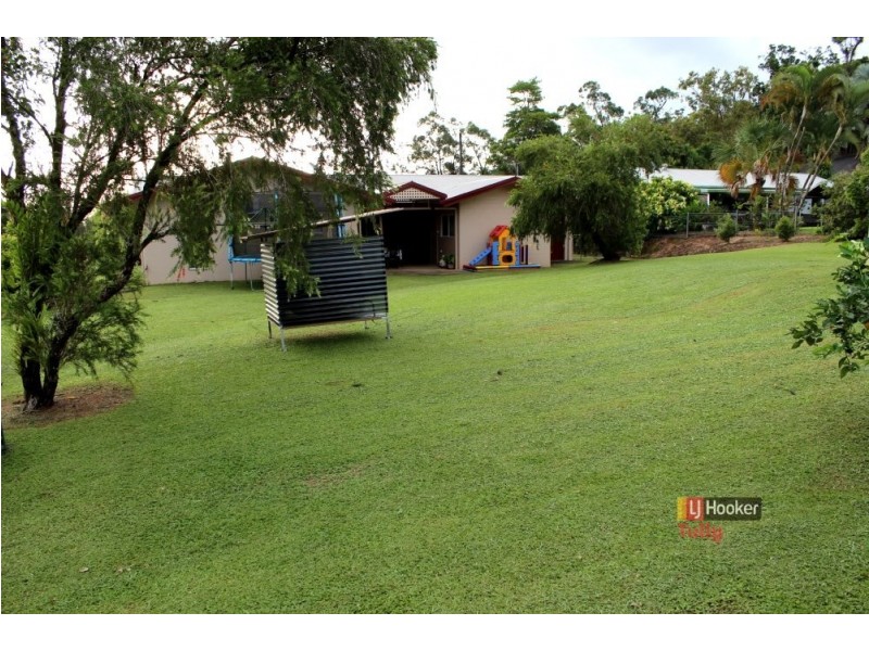 14 Maple Terrace, Tully QLD 4854