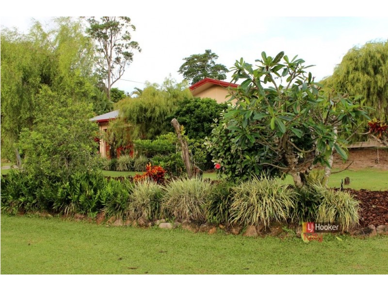 14 Maple Terrace, Tully QLD 4854