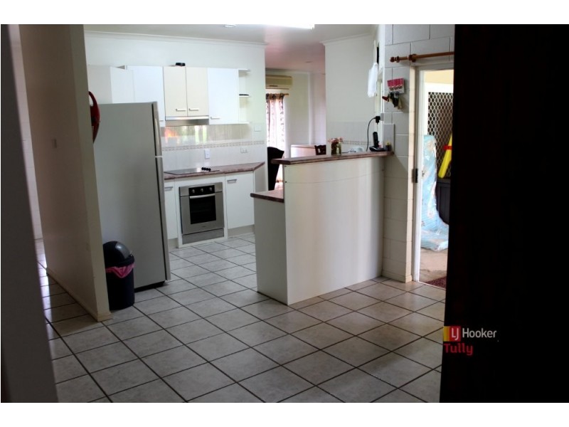 14 Maple Terrace, Tully QLD 4854
