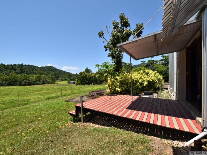 555 Bingil Bay Road, Bingil Bay QLD 4852