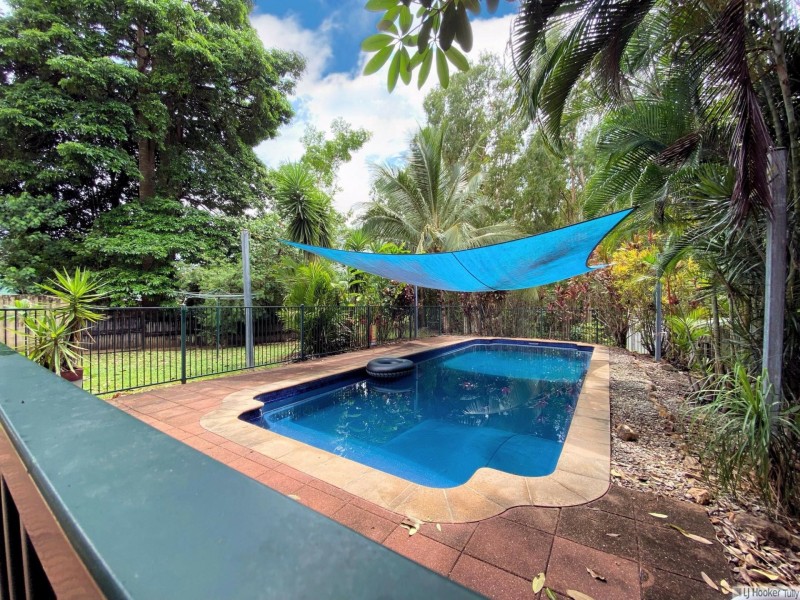 2 Dunkalli Crescent, Wongaling Beach QLD 4852