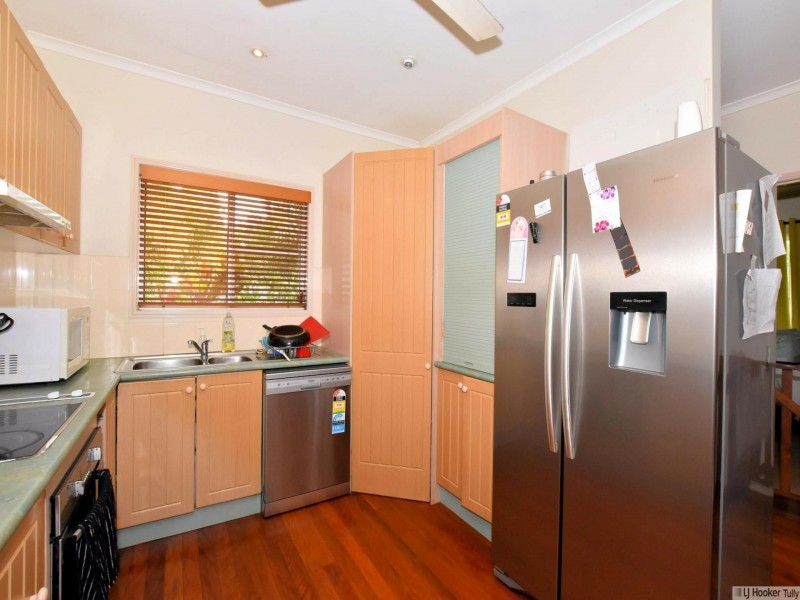 2 Dunkalli Crescent, Wongaling Beach QLD 4852