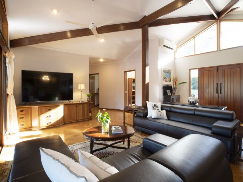 27 Dinan Close, Bulgun QLD 4854