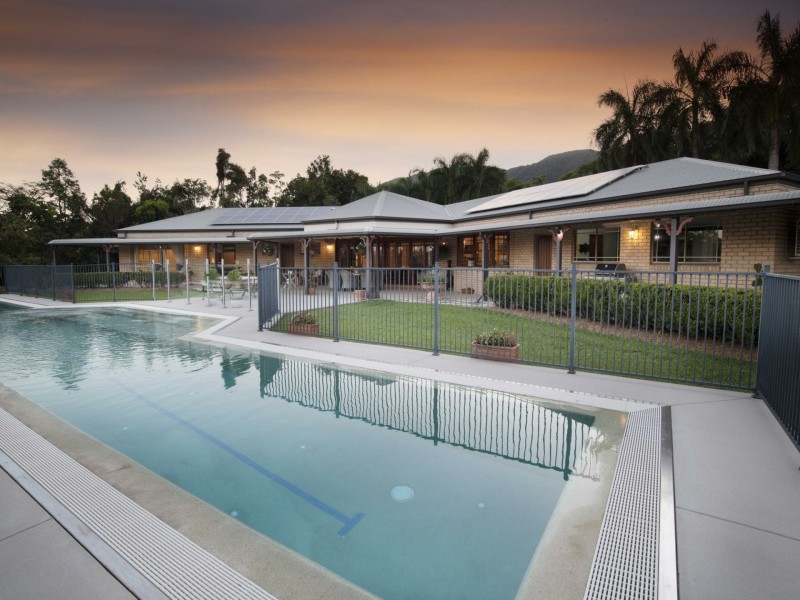 27 Dinan Close, Bulgun QLD 4854