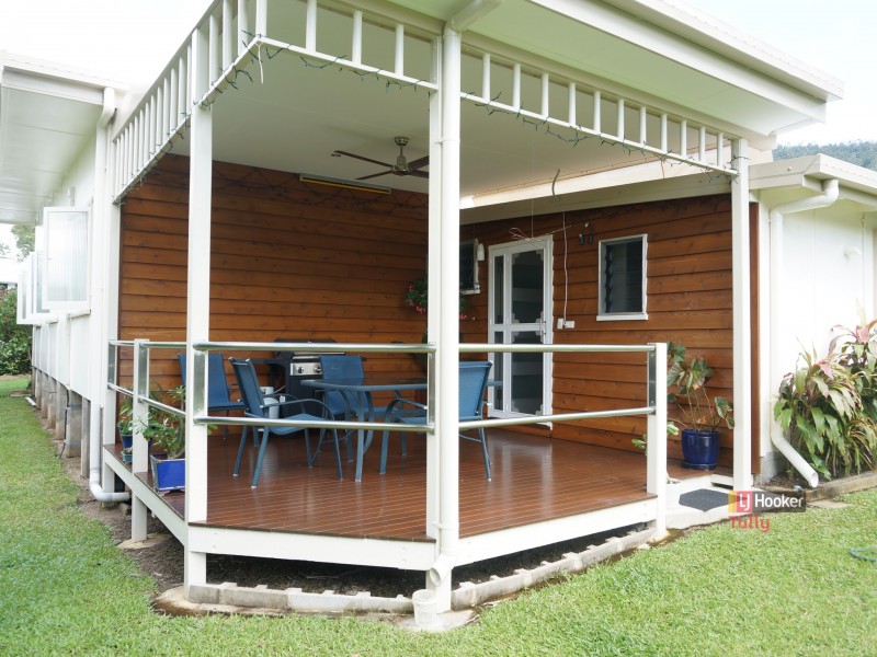 6 Mars Street, Tully QLD 4854