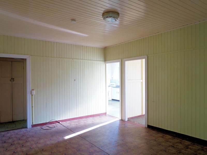 6 Edward Street, Tully QLD 4854