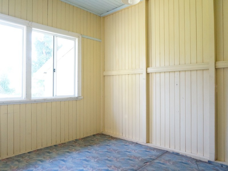 6 Edward Street, Tully QLD 4854