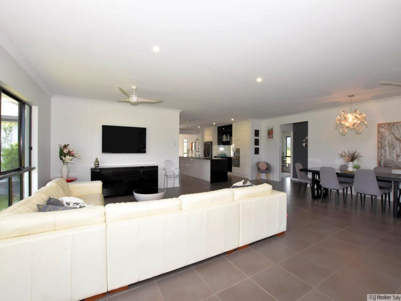 49 Frazer Road, Birkalla QLD 4854