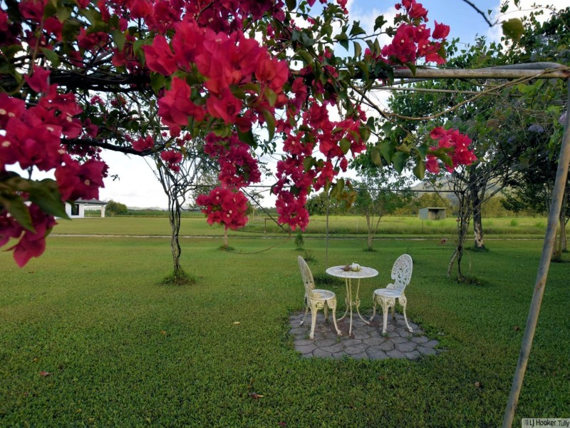 49 Frazer Road, Birkalla QLD 4854