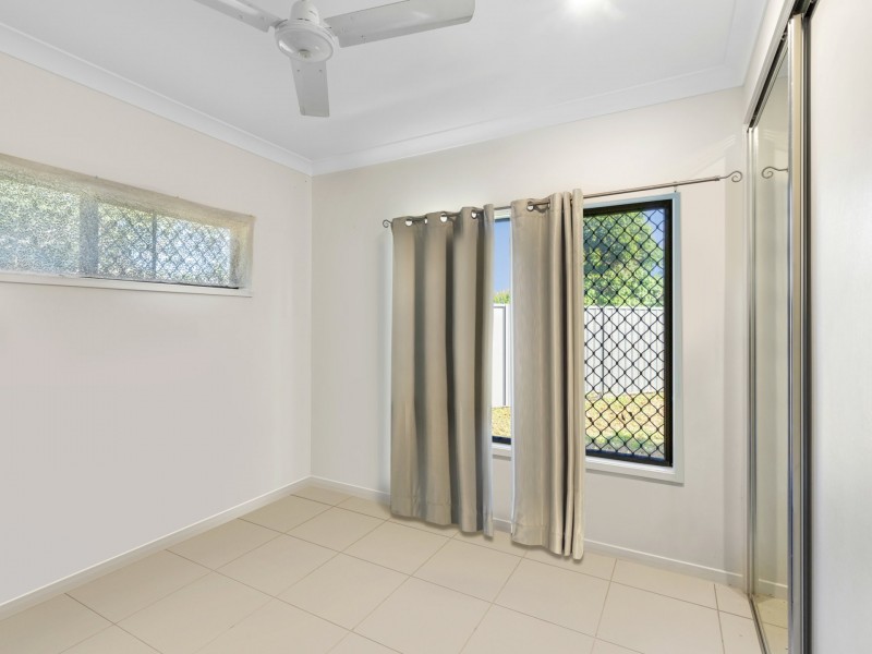 7 Iluka Close, Mission Beach QLD 4852