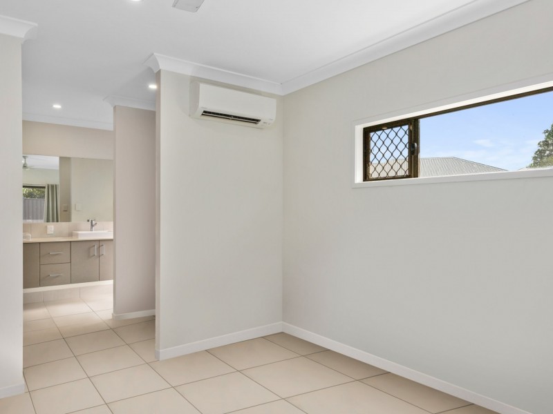 7 Iluka Close, Mission Beach QLD 4852