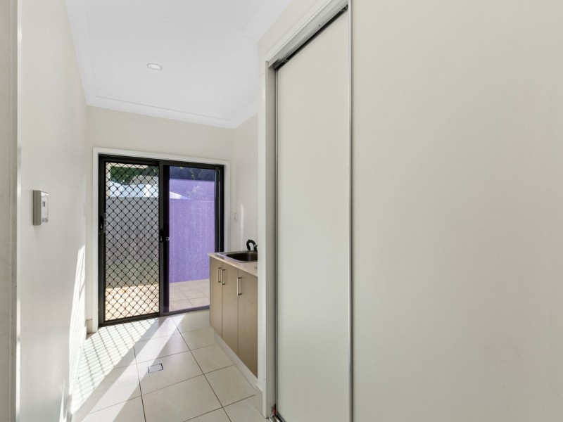 7 Iluka Close, Mission Beach QLD 4852