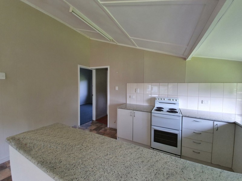 2 King Street, Tully QLD 4854