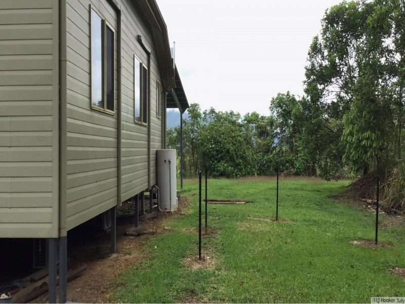 752 Old Tully Road, Djarawong QLD 4854