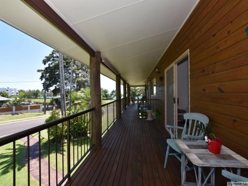 20 McNamara Street, Wongaling Beach QLD 4852