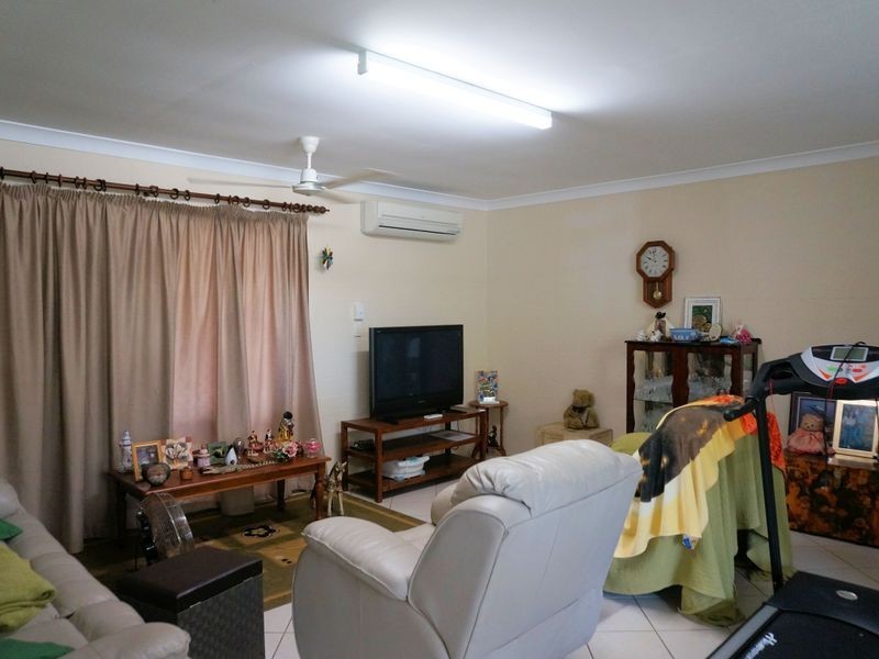 8 Melaleuca Drive, Tully Heads QLD 4854