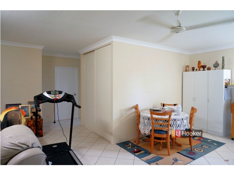 8 Melaleuca Drive, Tully Heads QLD 4854