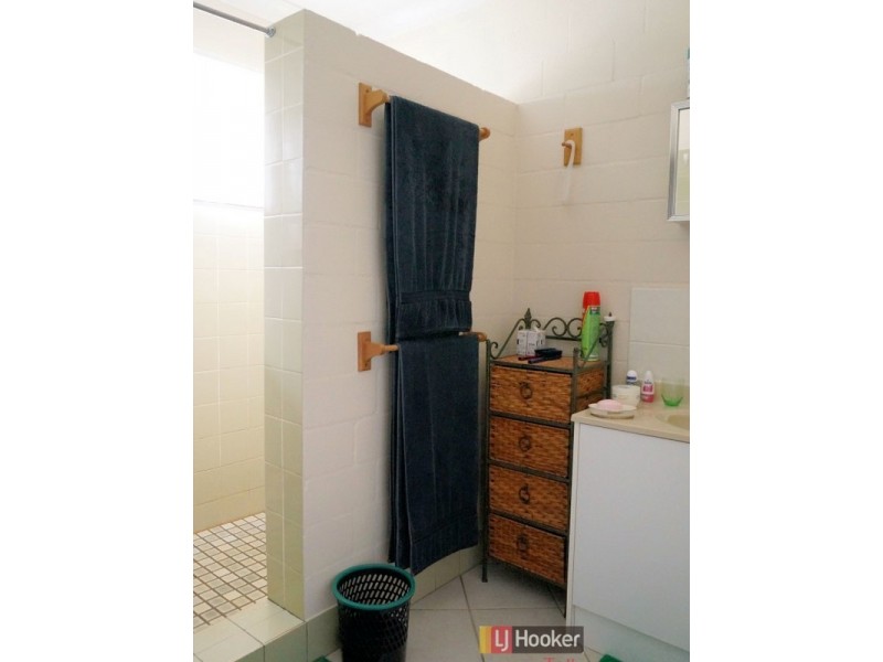 8 Melaleuca Drive, Tully Heads QLD 4854