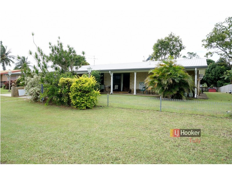 8 Melaleuca Drive, Tully Heads QLD 4854